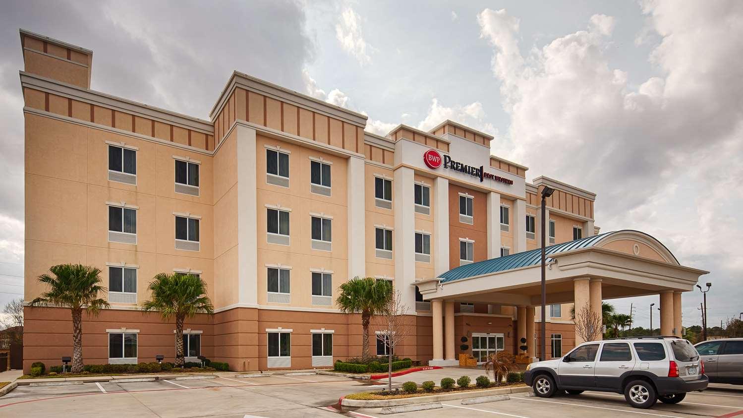 Best Western Premier Ashton Suites - Willowbrook Houston Exterior photo