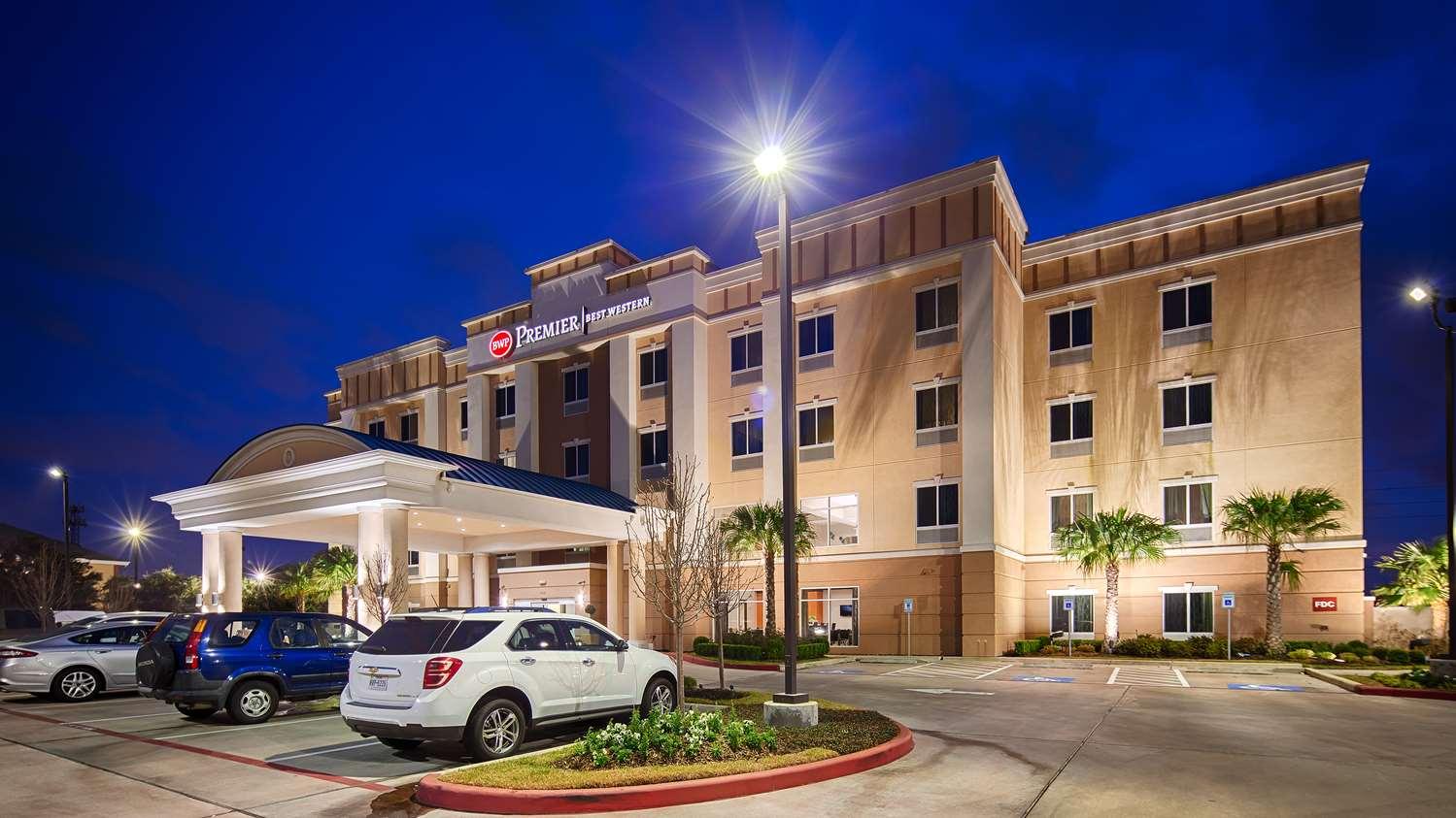Best Western Premier Ashton Suites - Willowbrook Houston Exterior photo