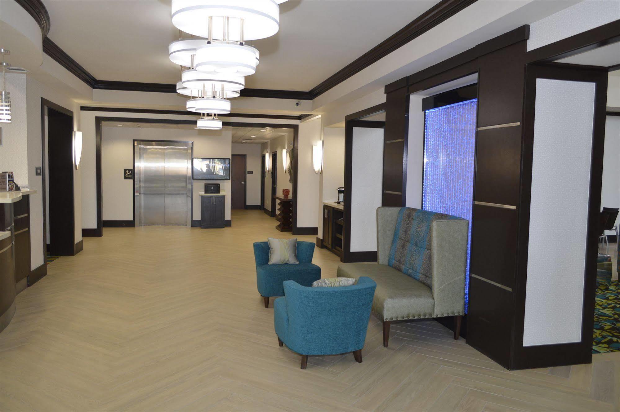 Best Western Premier Ashton Suites - Willowbrook Houston Exterior photo