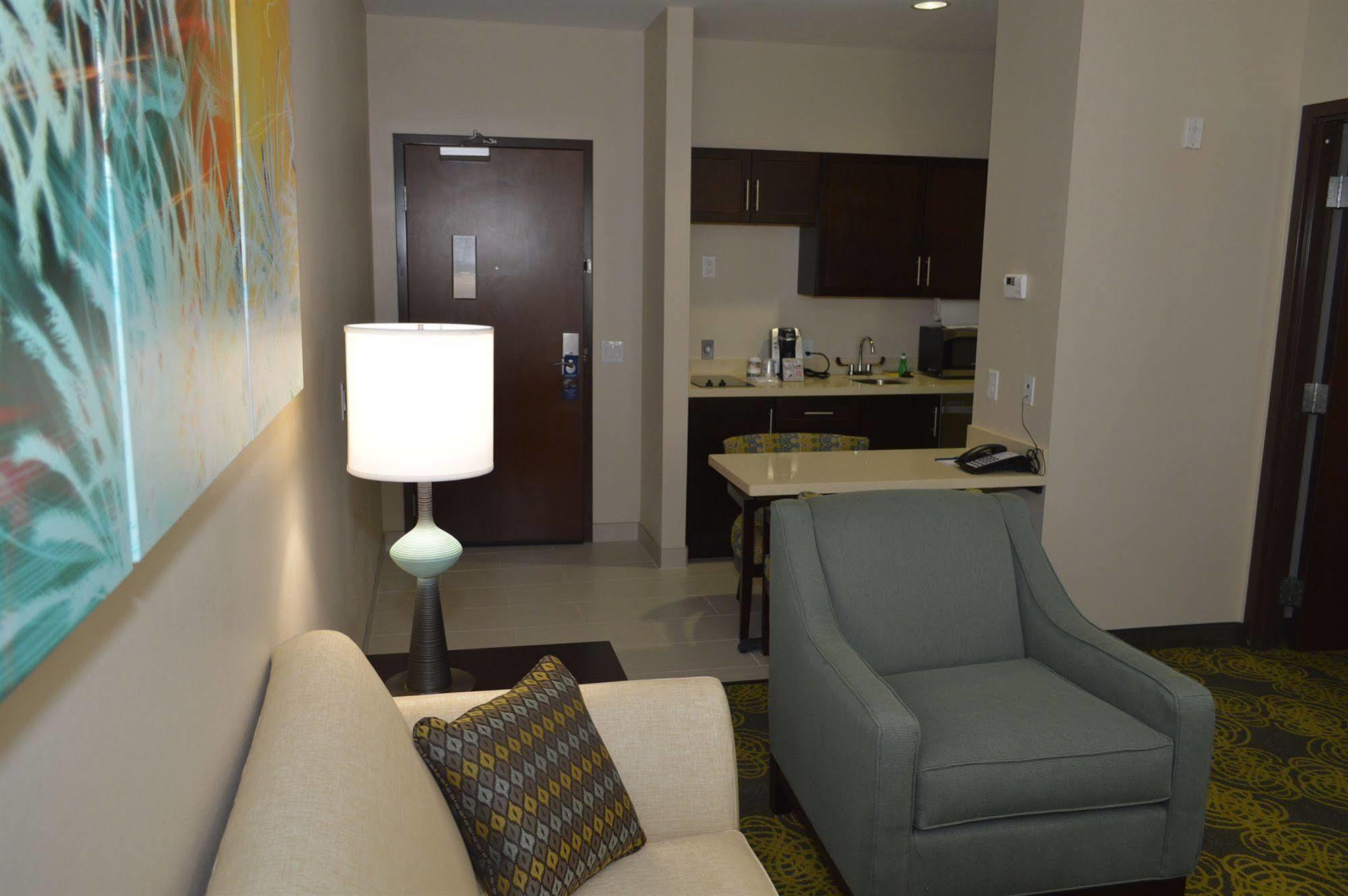 Best Western Premier Ashton Suites - Willowbrook Houston Exterior photo